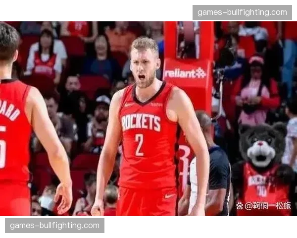 火箭小贾巴里史密斯8投0中仅得3分 年轻前锋表现起伏影响球队稳定性